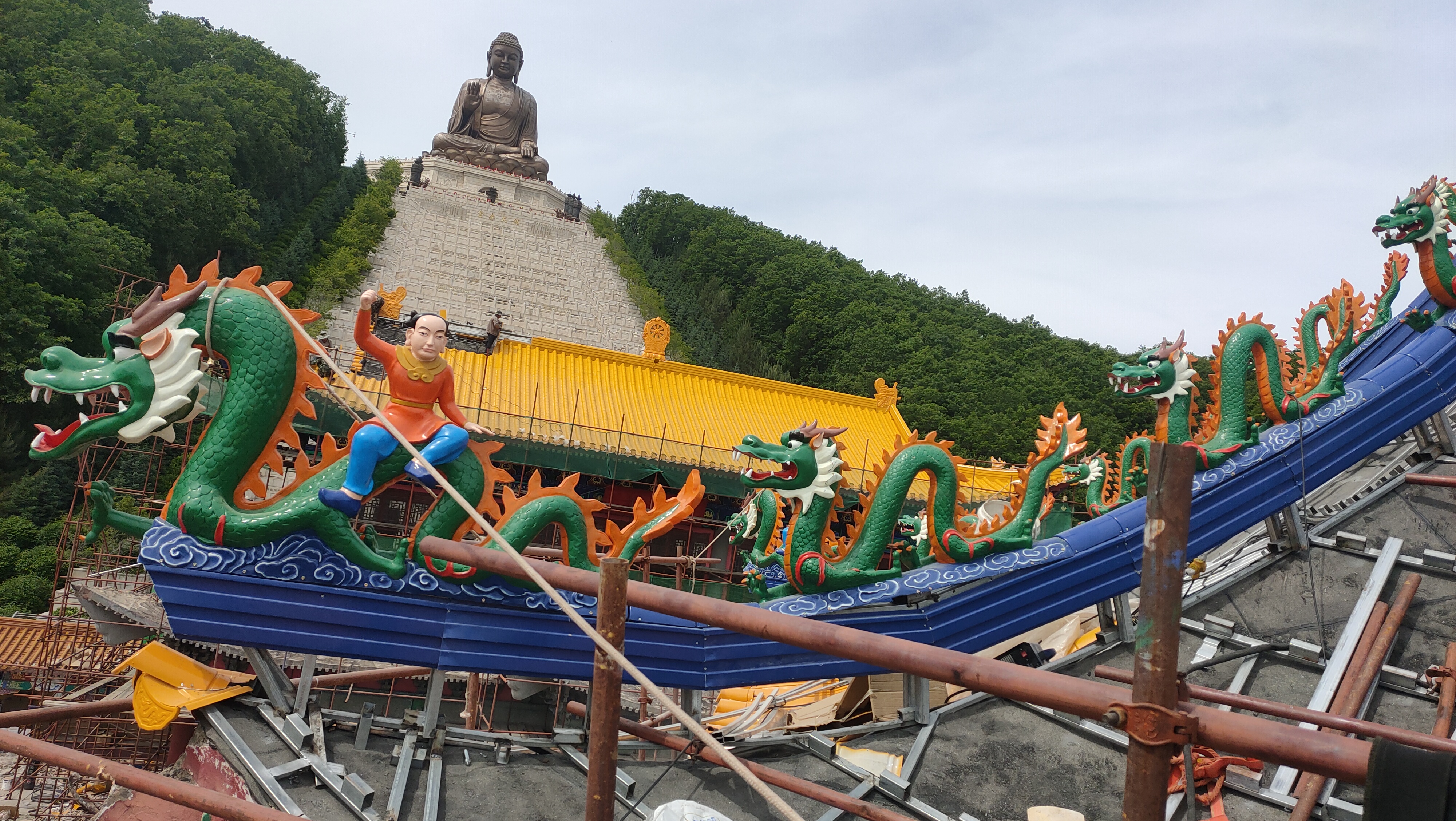 仿古金屬瓦批發(fā)廠家